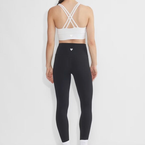 NWT Aritzia PowerSculpt Reach Sports Bra Small - Picture 5 of 9